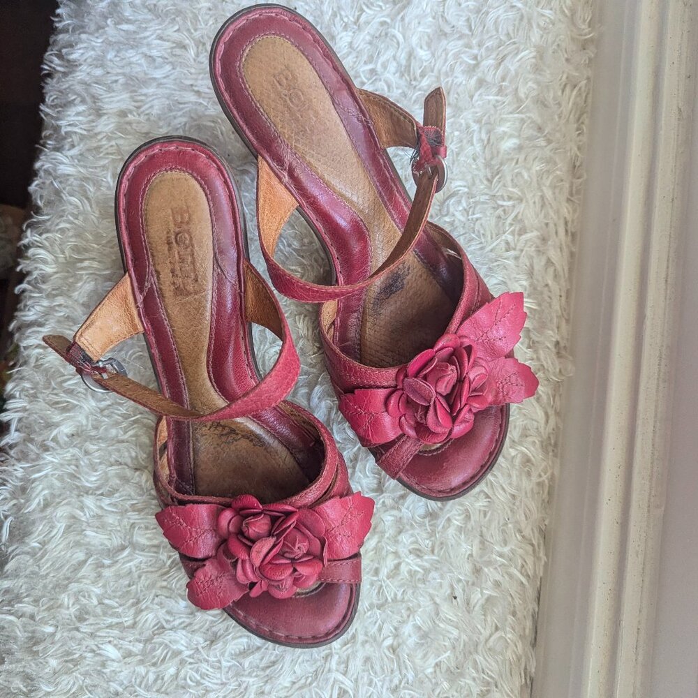 Born Heels Size 8 Flower/Rose Detail - Picture 3 of 9
